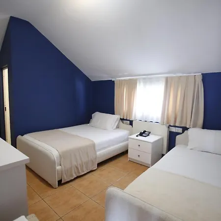 Hotel Akropoli Tirana