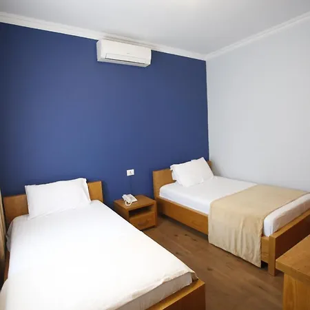 Akropoli 3* Tirana