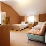 Hotel Akropoli 3*