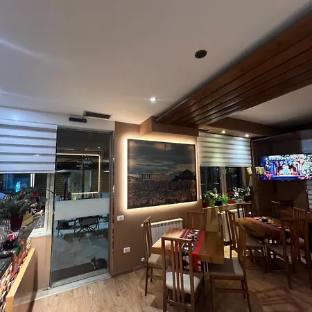 Akropoli 3* Tirana